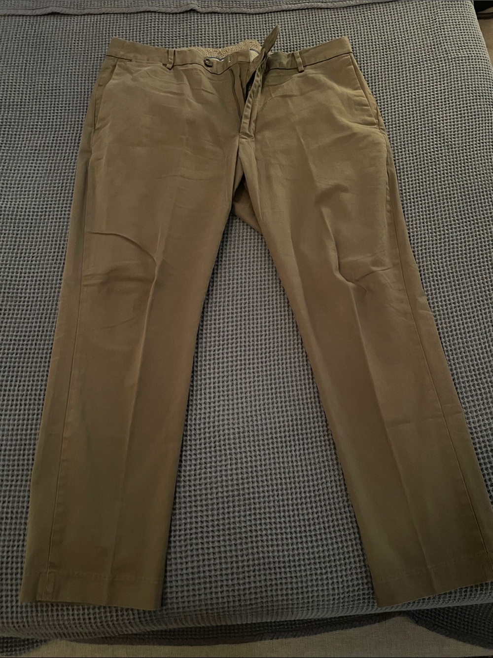 Bonobos Men's Chino Pants in Olive
